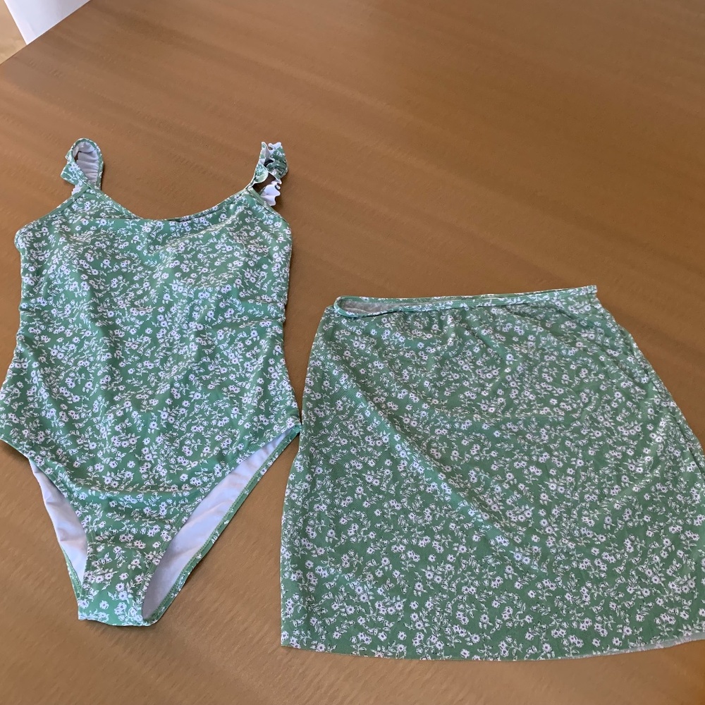 Green Floral bathing suit set